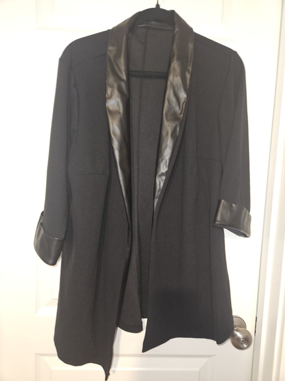 Women’s 2X Black Open Front Blazer Faux Leather Collar & Cuffs Plus Size Jacket